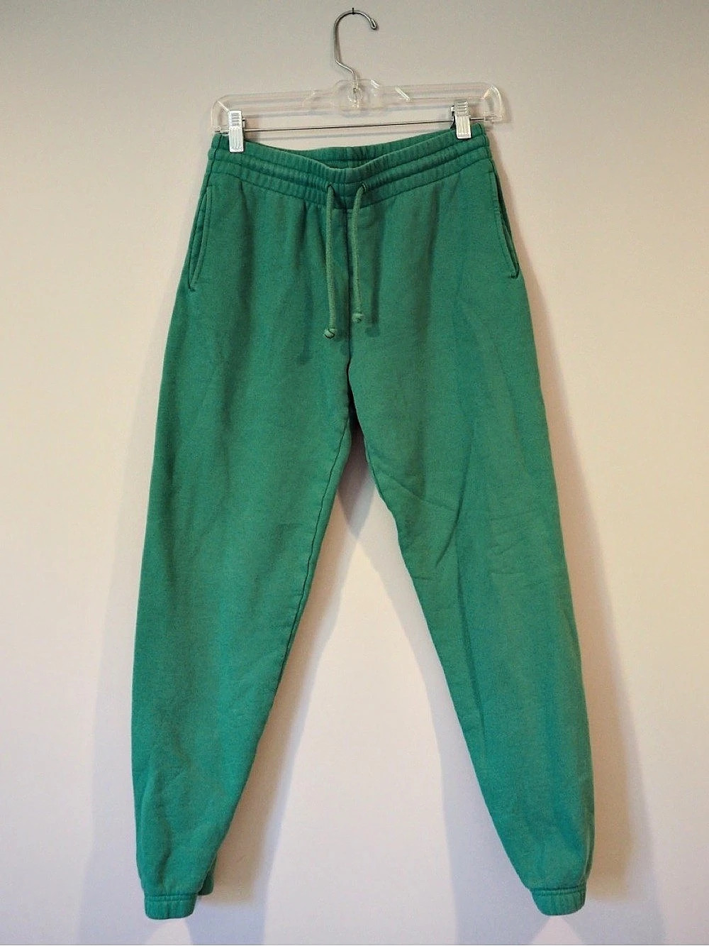 Aritzia TNA Cozy Perfect Sweatpant Joggers — Small
